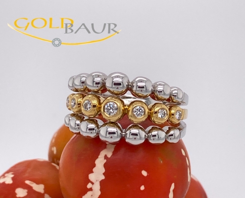Ring, Brillant-Ring, 750/Weiß & Gelbgold, Handarbeit